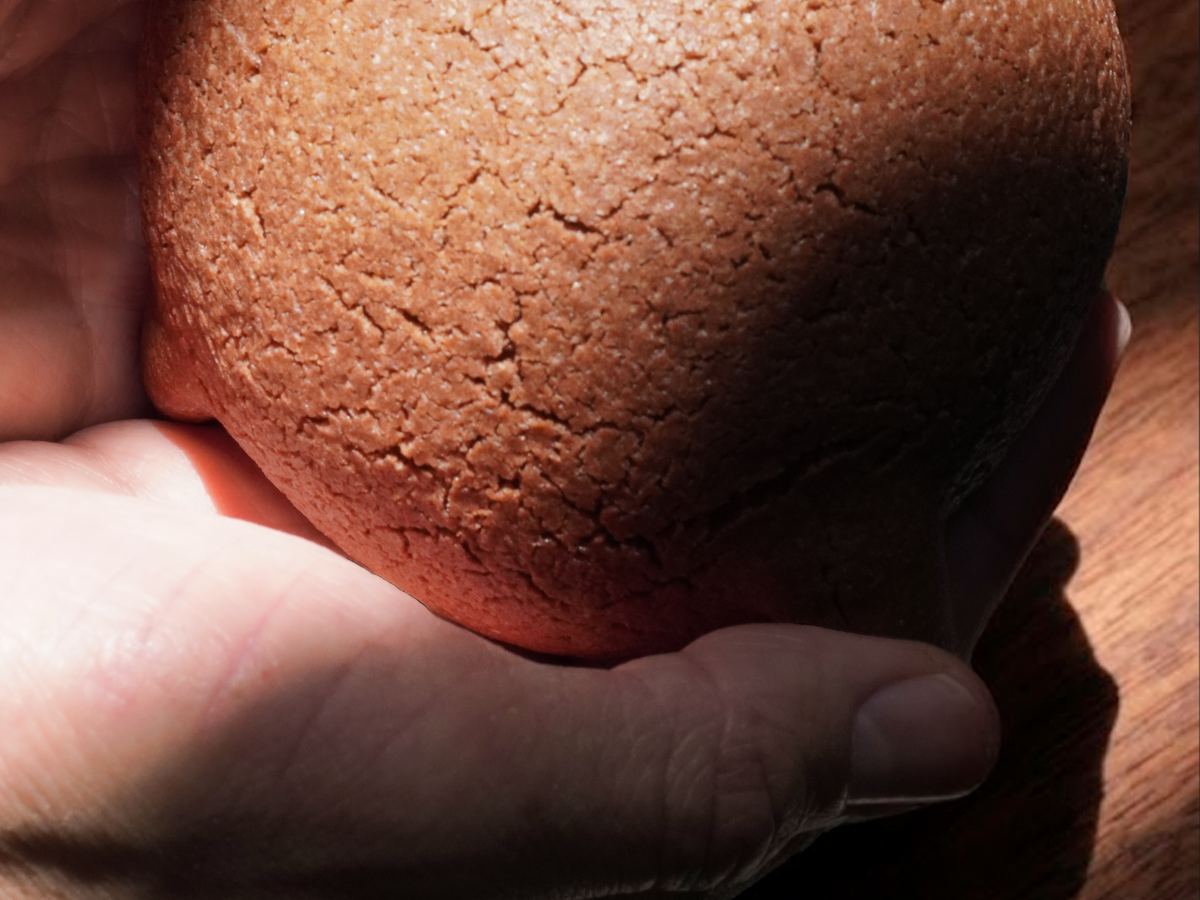 Conchas recién horneadas — pan dulce en Peanut Bakery, Playas de Rosarito